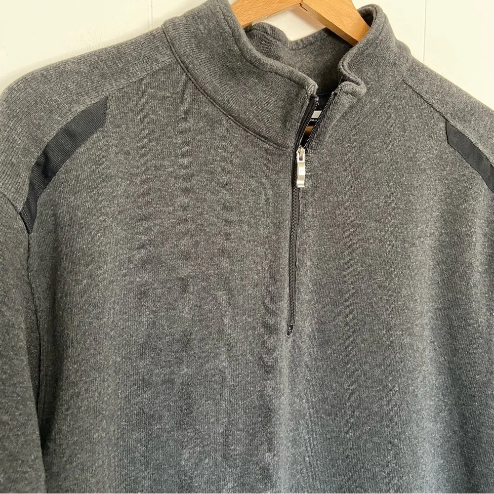 Nike Gold Dri-fit 1/4‎ zip knit sweater grey size large